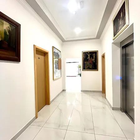 Casa Della Fiamma D'amore Di Maria 4*