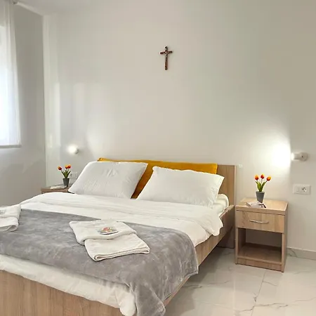 Casa Della Fiamma D'amore Di Maria *